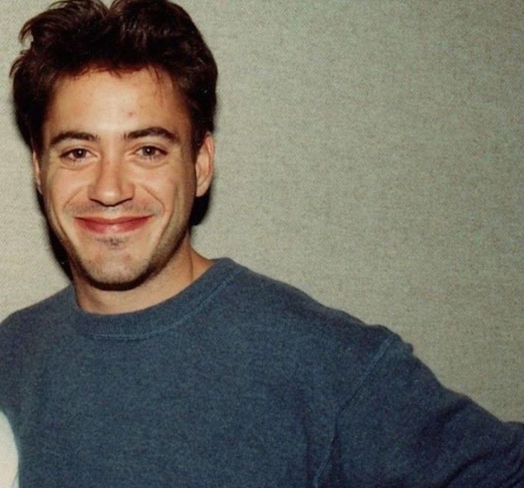 Biography of Robert Downey Jr. young1