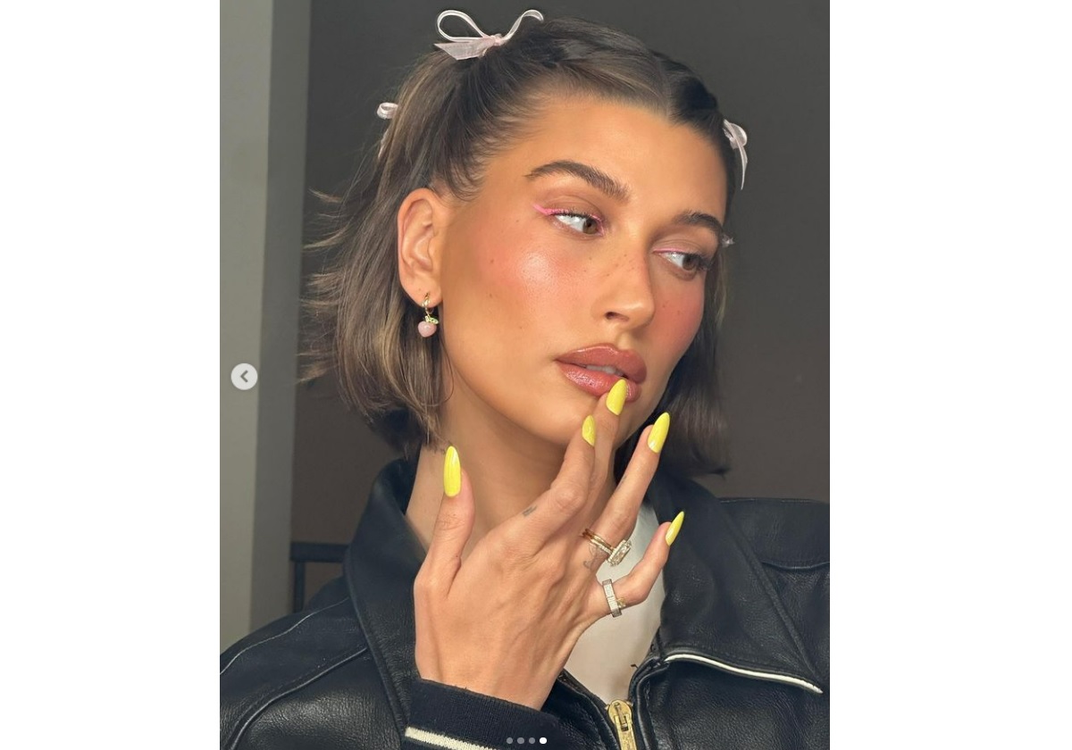 Hailey Bieber's makeup5