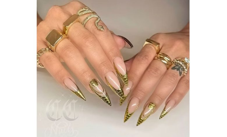 Gold Chrome Nail Designs