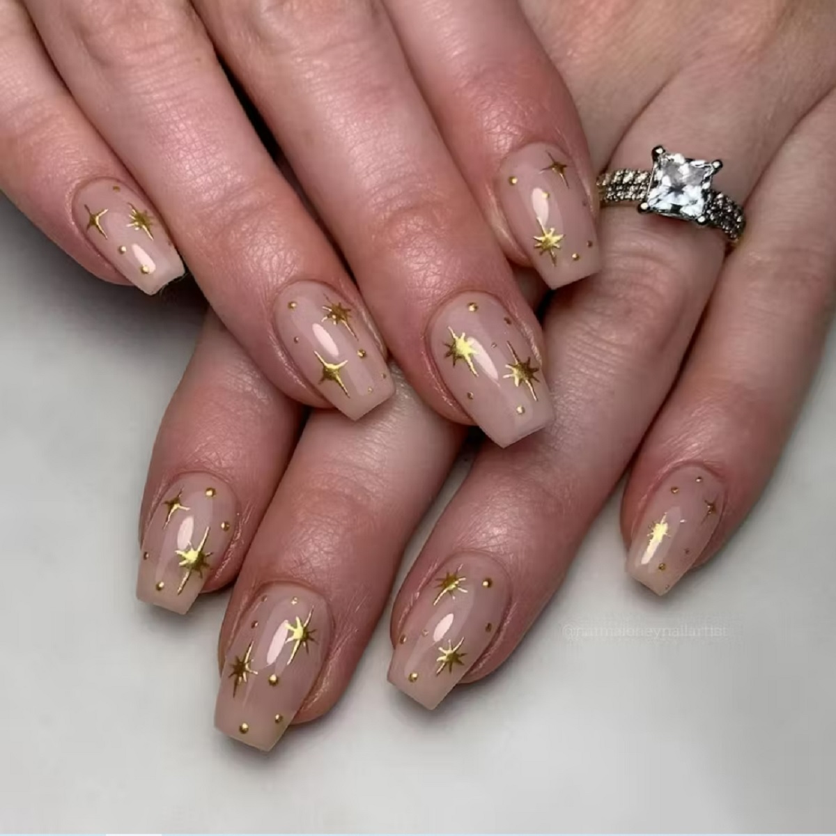 Gold Chrome Nail Designs4