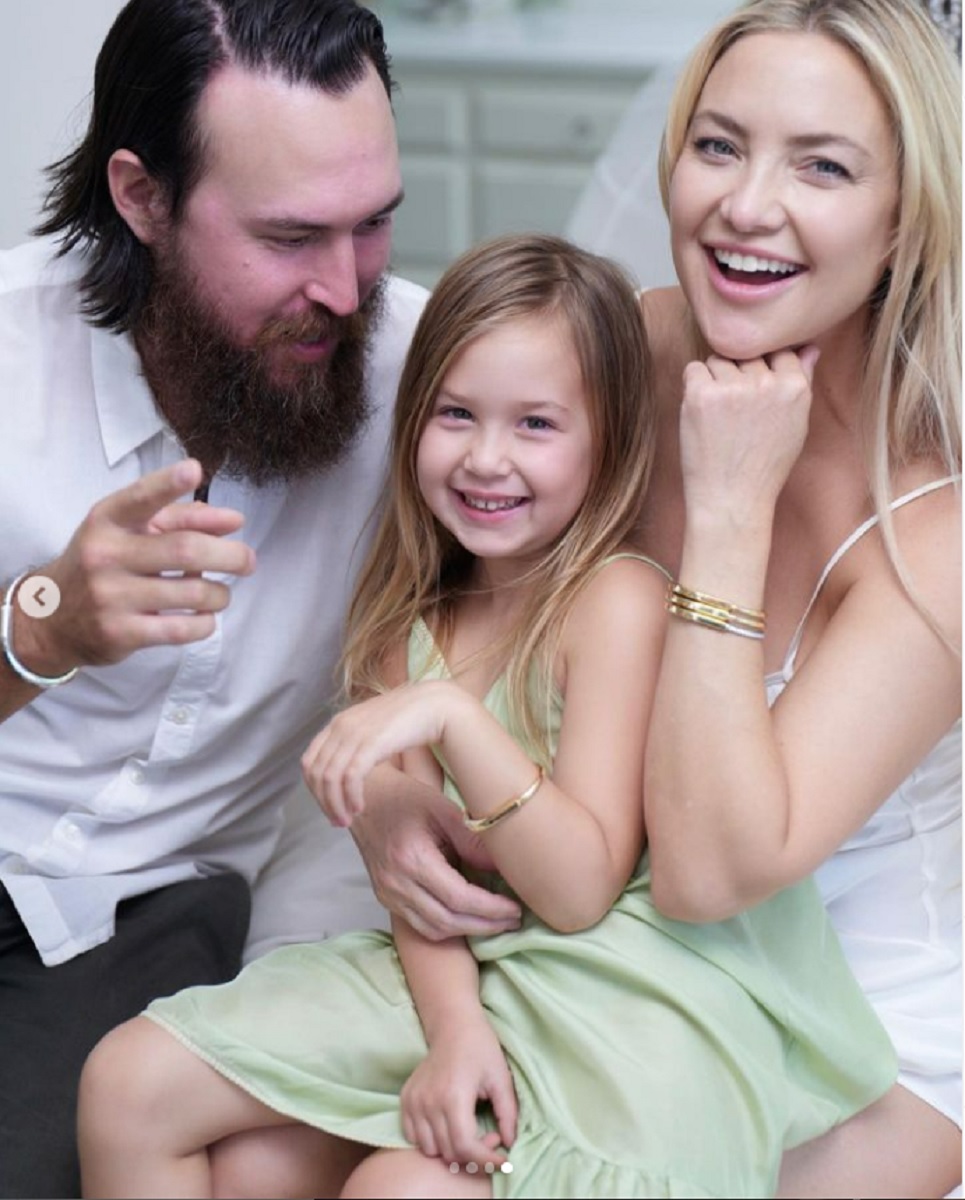 Kate Hudson's husband and children3