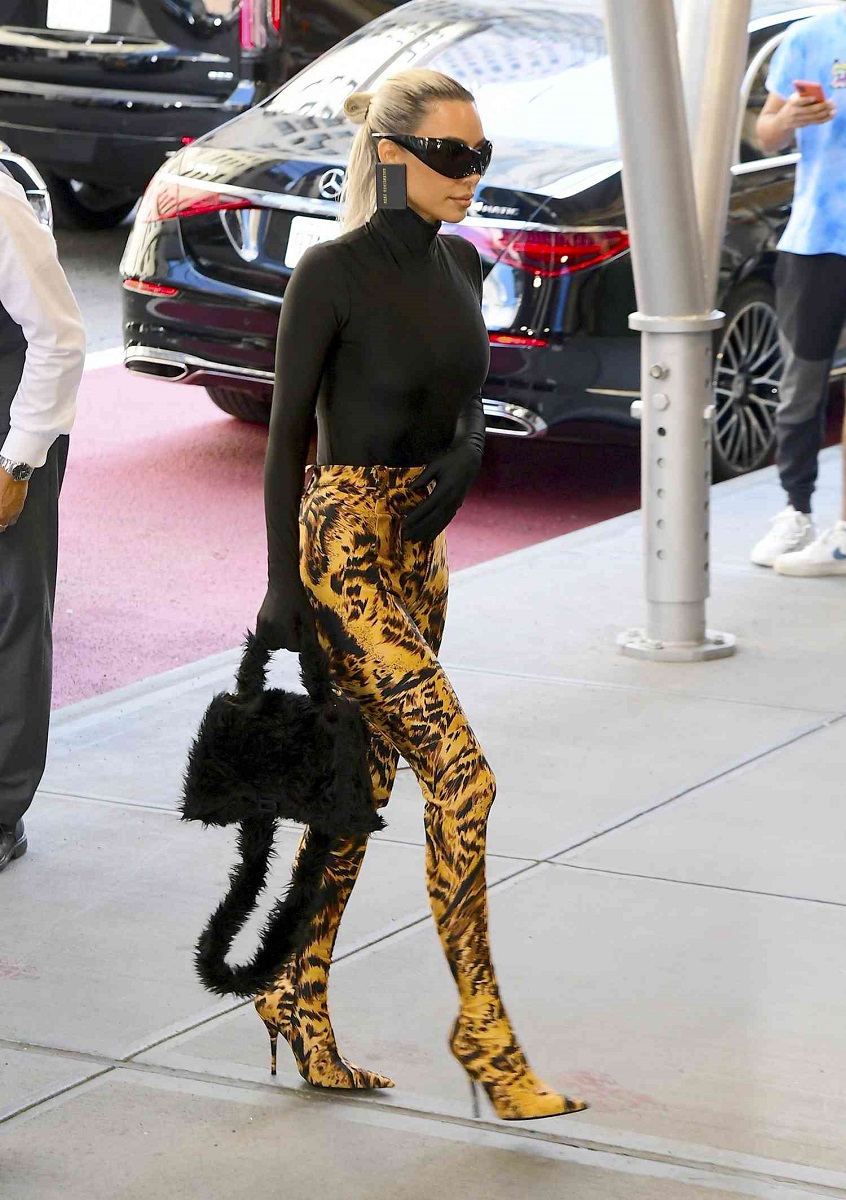 Kim Kardashian's animal print outfits2