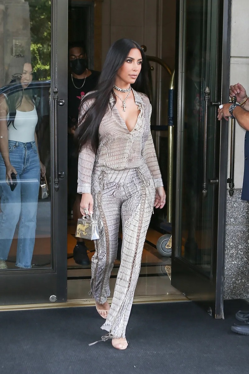 Kim Kardashian's animal print outfits4