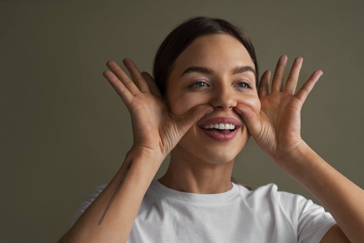 Face yoga exercises- Happy Cheeks Sculpting