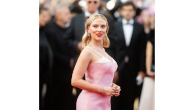 Scarlett Johansson's height and weight