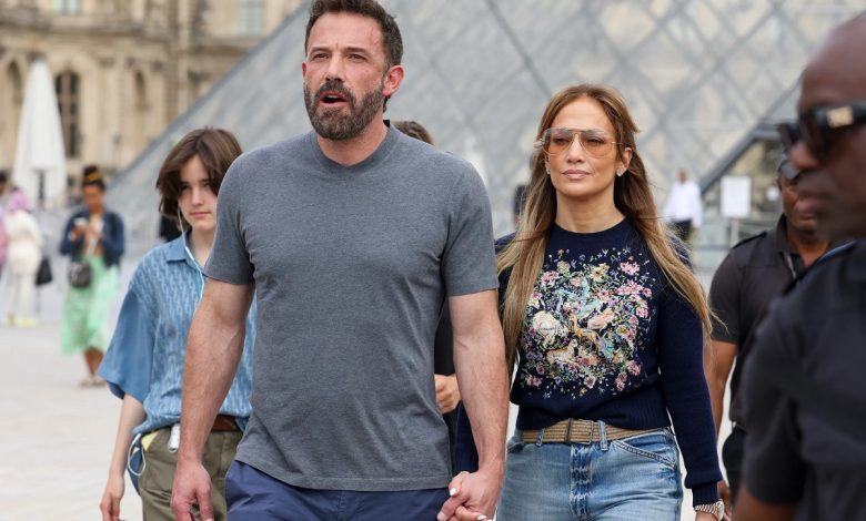 Street style of J.Lo and Ben Affleck