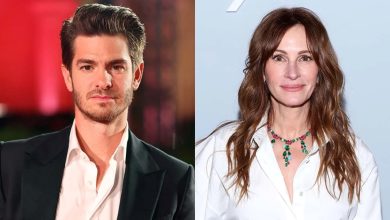 Andrew Garfield and Julia Roberts