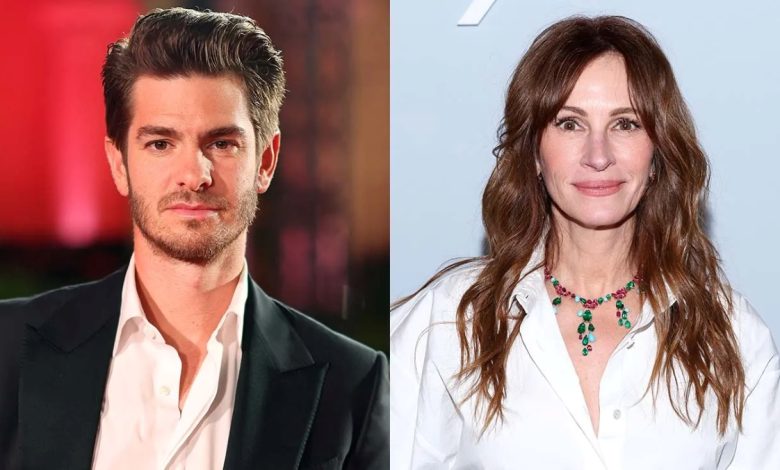 Andrew Garfield and Julia Roberts