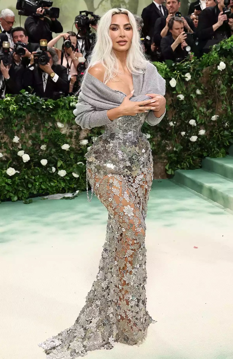 Kim Kardashian Met Gala1