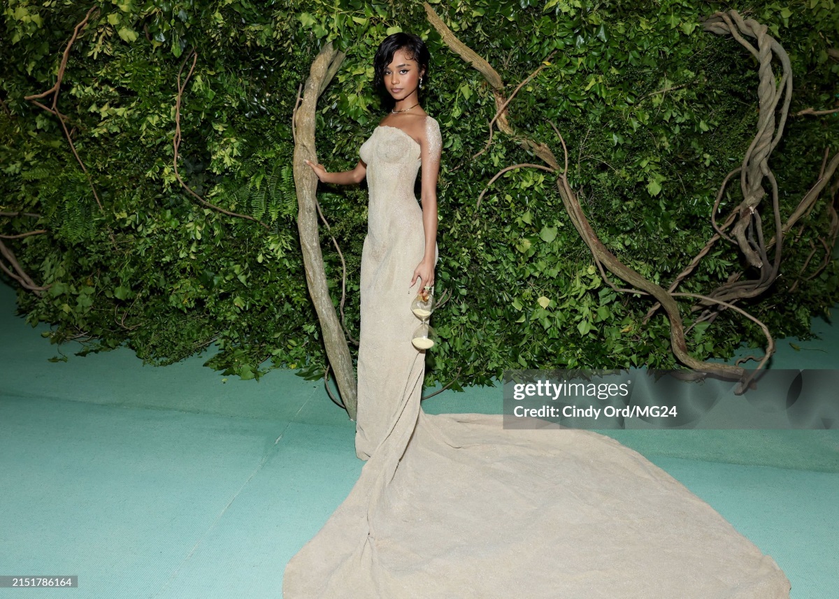 Tyla in a sandy gown2