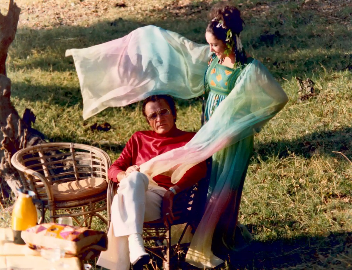 Elizabeth Taylor and Richard Burton