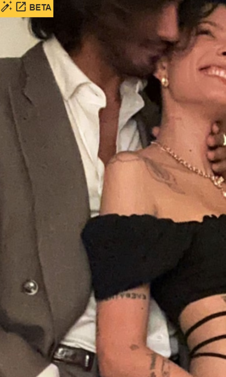 Halsey and Avan Jogia engagement3