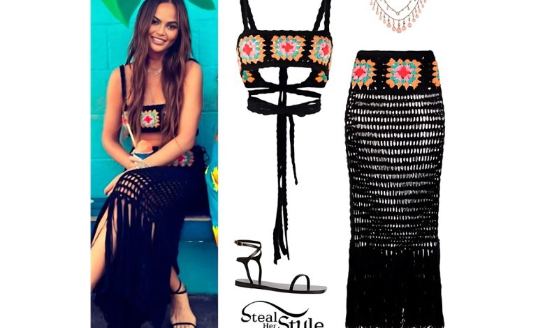 Chrissy Teigen crochet dress