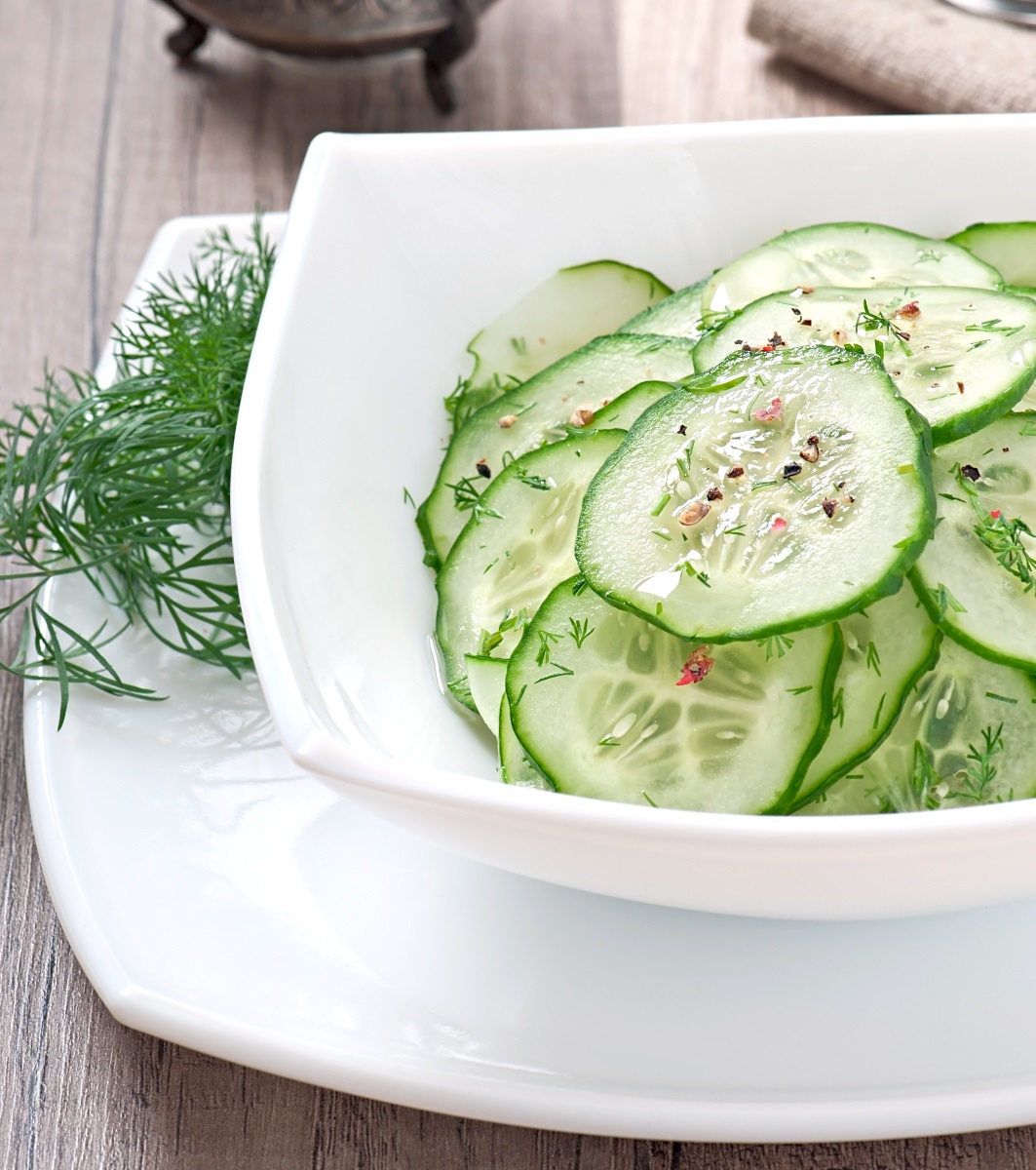 Cucumber Slices with Tzatziki