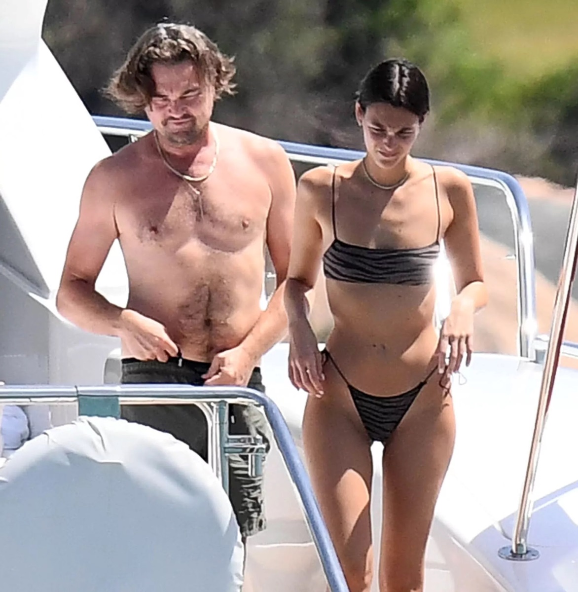 Leonardo DiCaprio and Vittoria Ceretti1