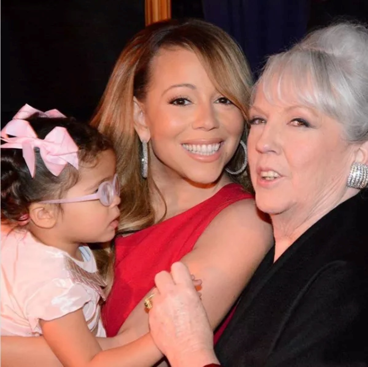 Mariah Carey's mother and sister2