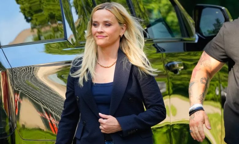 Reese Witherspoon Wide-Leg Denim