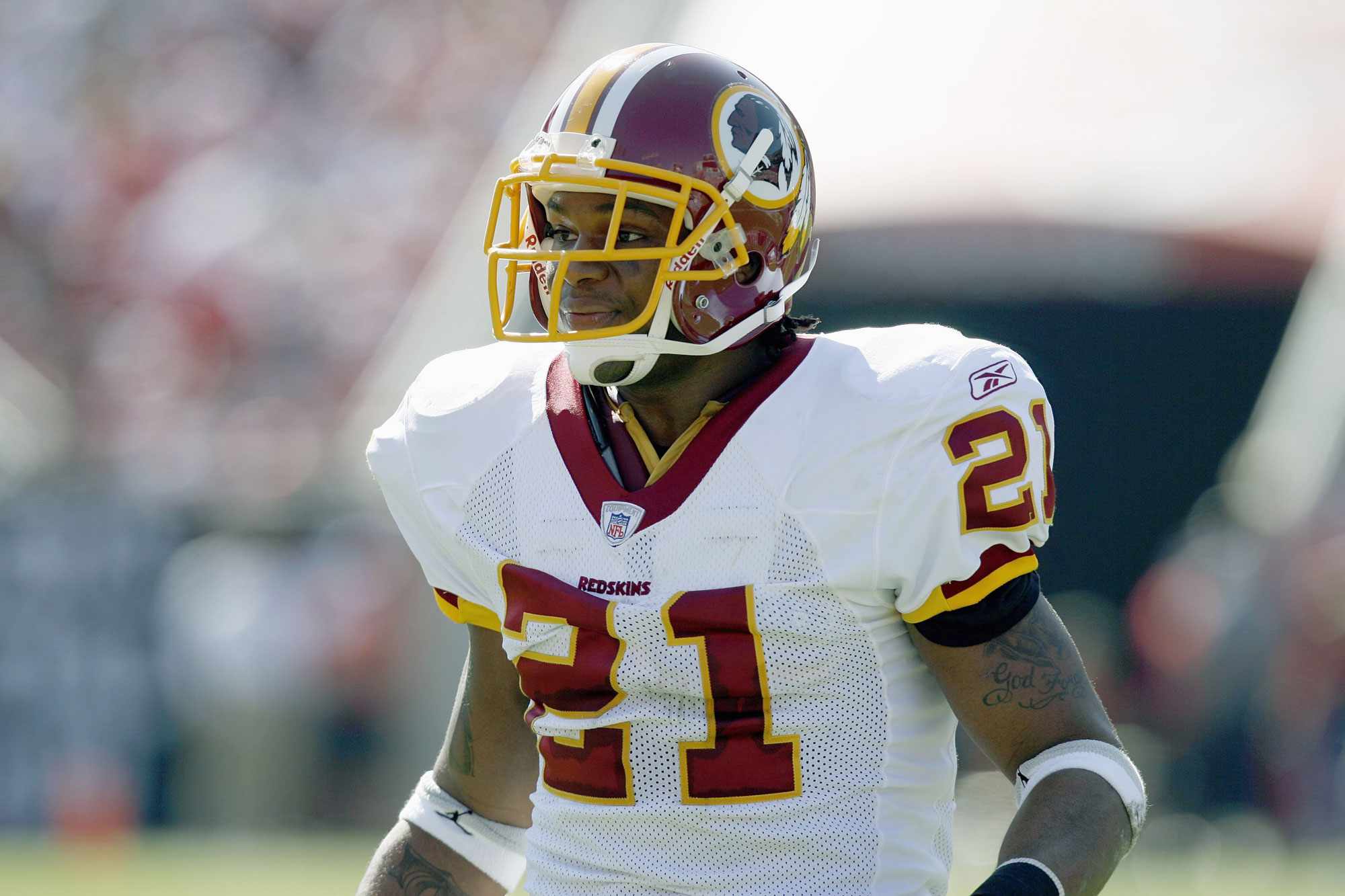 TAMPA - NOVEMBER 19: Sean Taylor #21 of the Washington Redskins looks on during the game against the Tampa Bay Buccaneers on November 19, 2006 at Raymond James Stadium in Tampa, Florida. (Photo by Matt Stroshane/Getty Images)