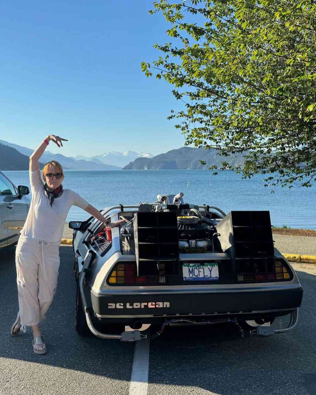 Lea Thompson DeLorean