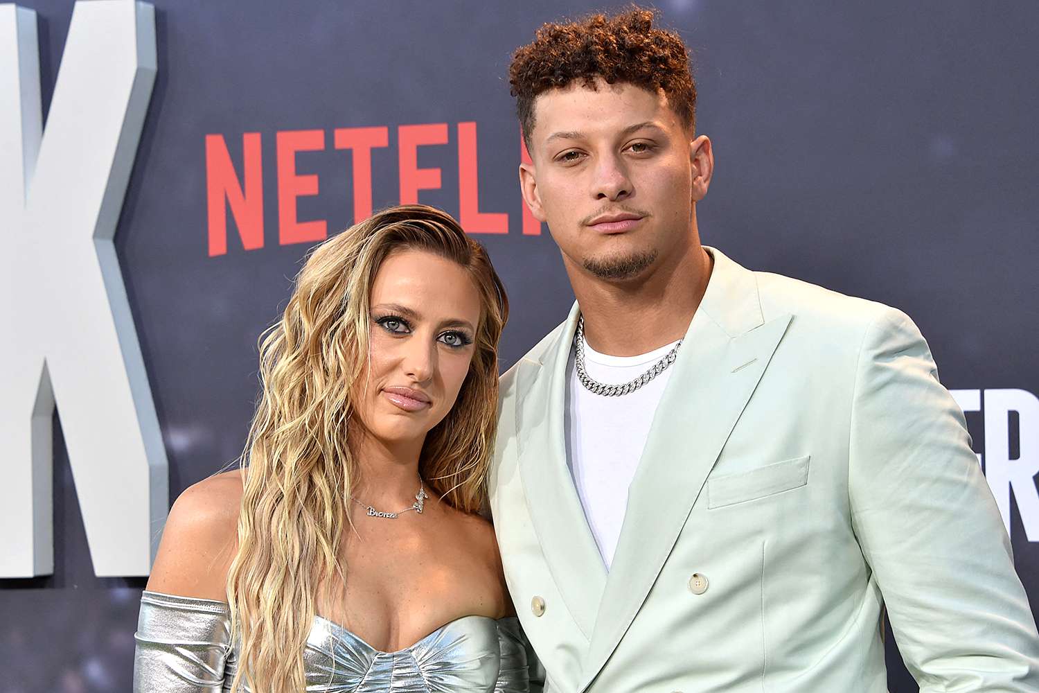 US american football quarterback Kansas City Chief's Patrick Mahomes (R) and his wife Brittany Mahomes arrive for the premiere of Netflix's docuseries "Quarterback" at the Tudum Theatre in Los Angeles, on July 11, 2023.