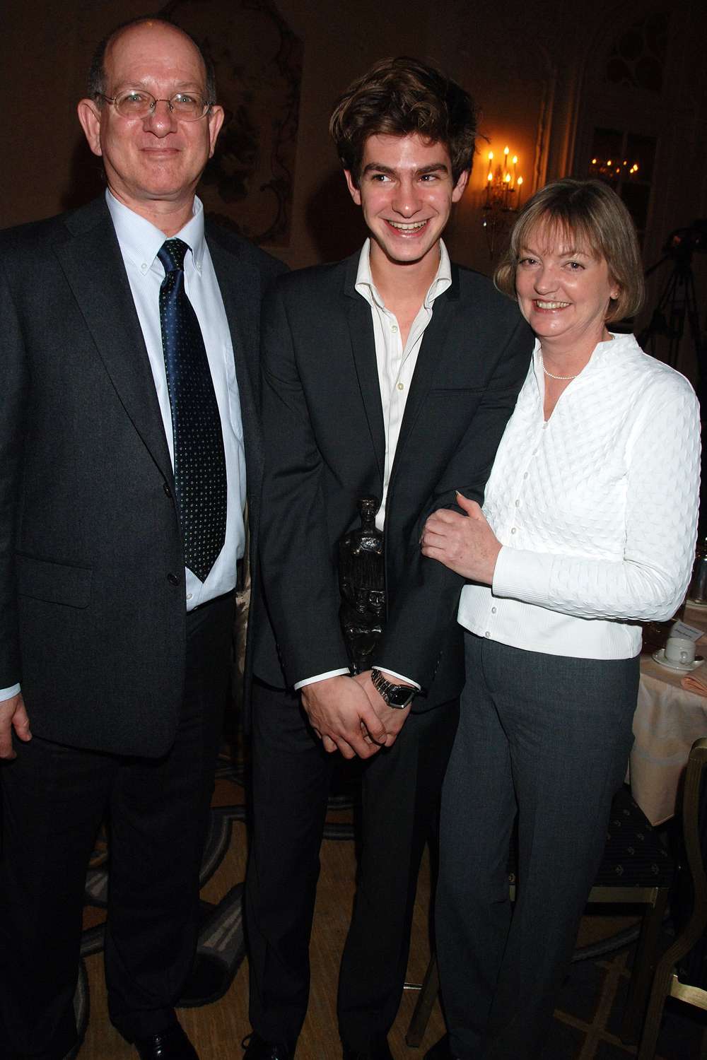 Andrew Garfield and his parents Richard and Lynn in 2006.