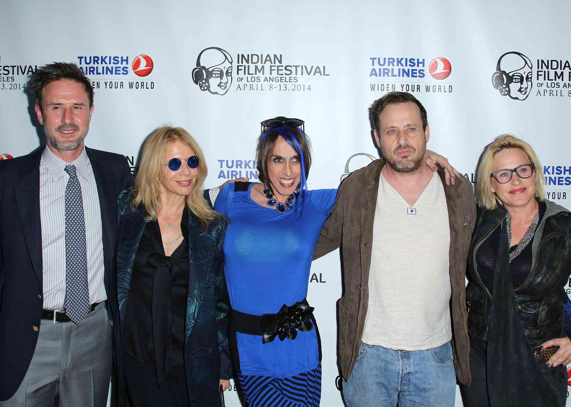 David Arquette, Rosanna Arquette, Alexis Arquette, Richmond Arquette and Patricia Arquette posing together