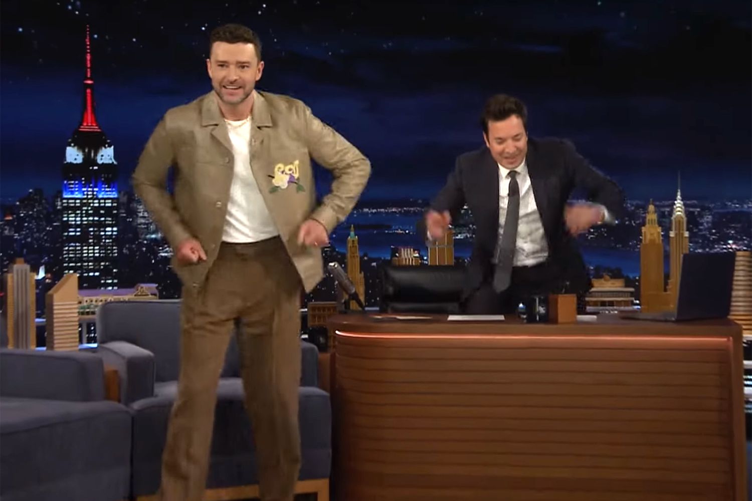 Justin Timberlake during an interview on THE TONIGHT SHOW STARRING JIMMY FALLON