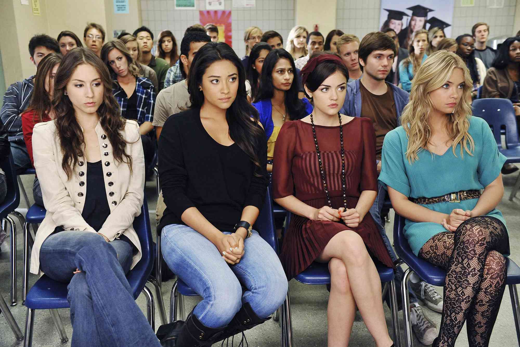 Troian Bellisario, Shay Mitchell, Lucy Hale, and Ashley Benson on 'Pretty Little Liars'.