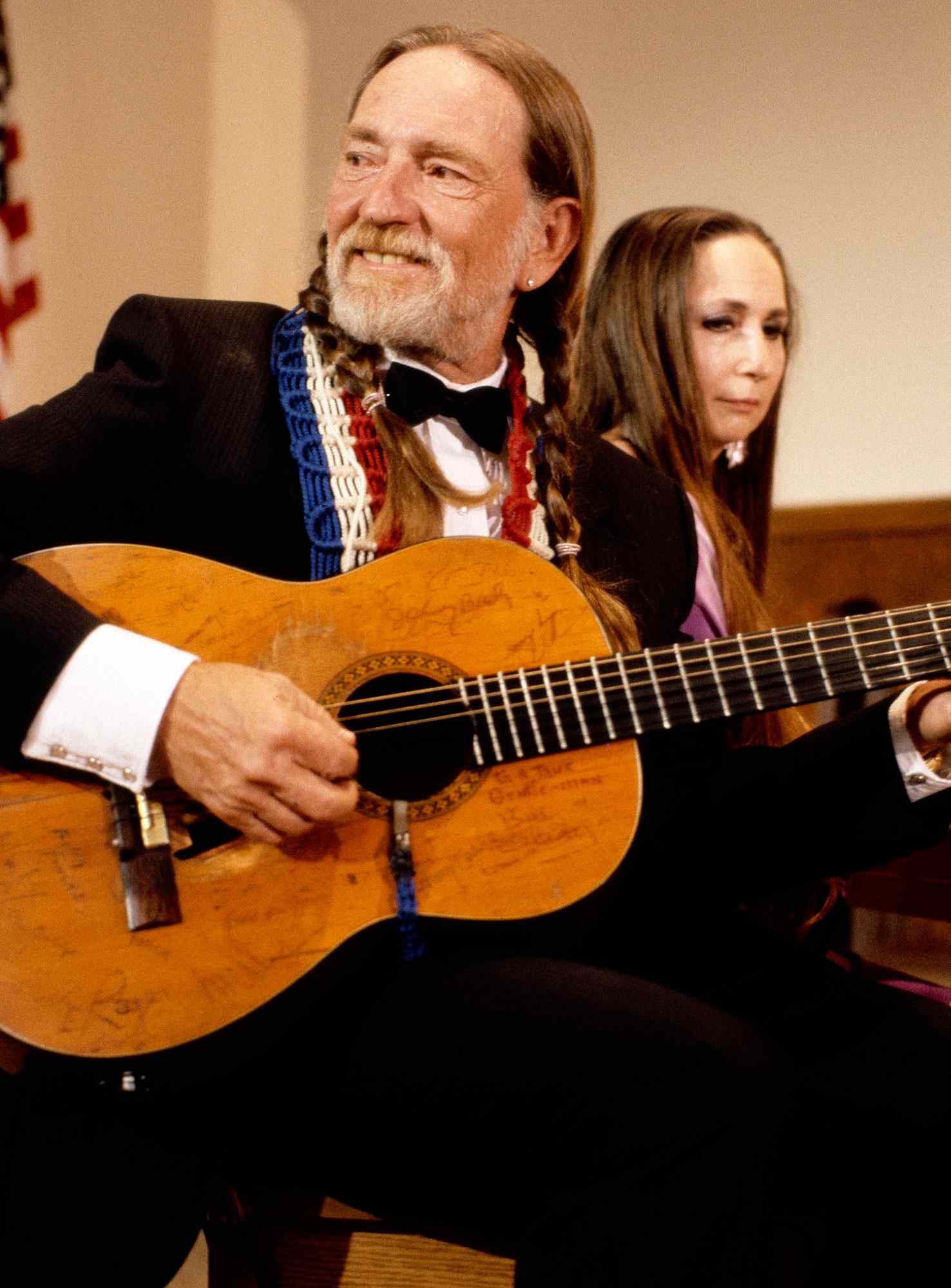 Willie Nelson and Bobbie Nelson.