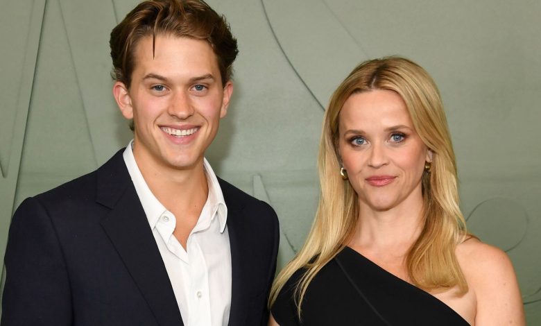 Reese Witherspoon Says It’s ‘So Fun’ Hitting Red Carpet Alongside Her Son Deacon (Exclusive)