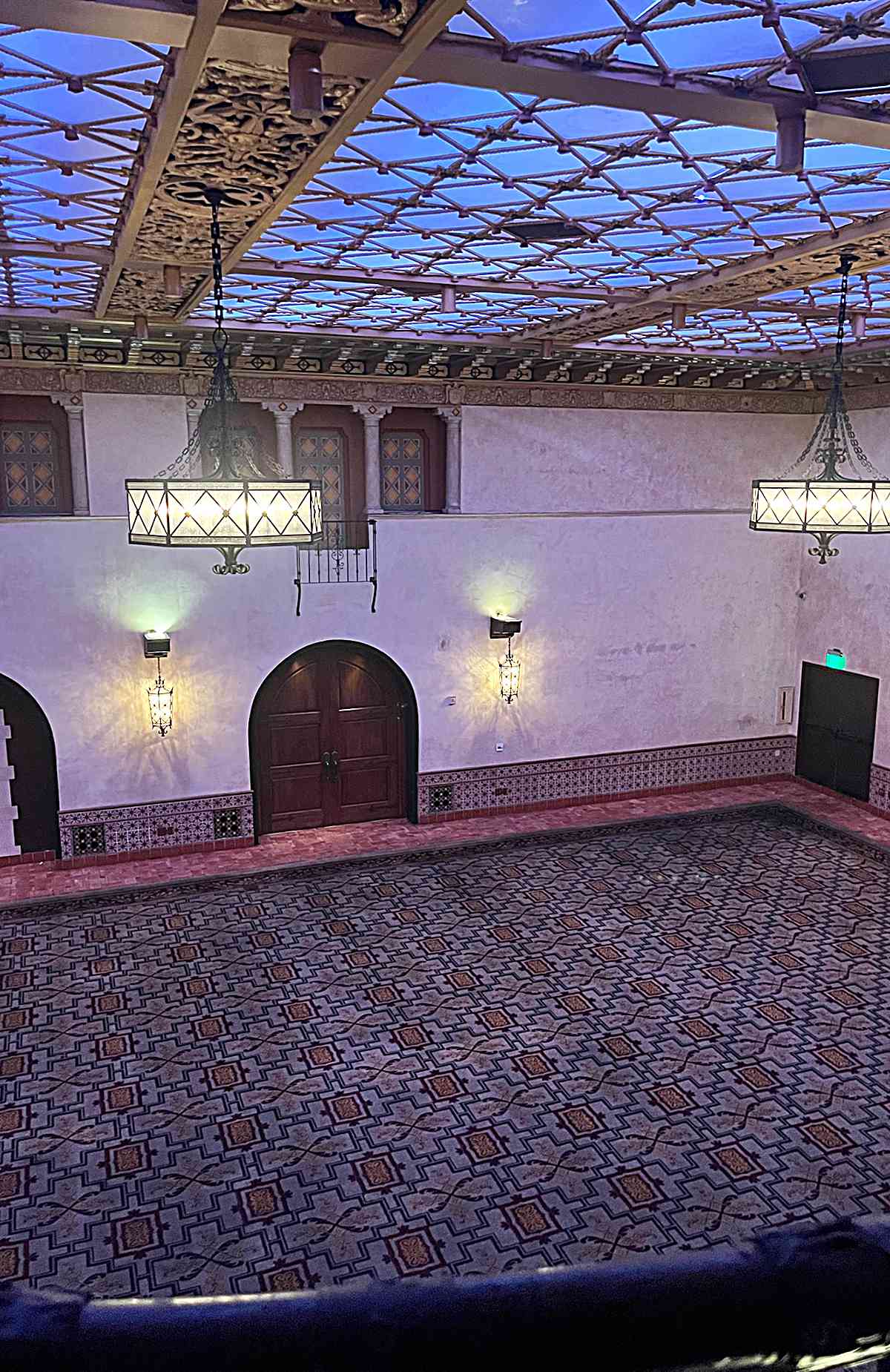 Roosevelt Hotel Los Angeles, California 