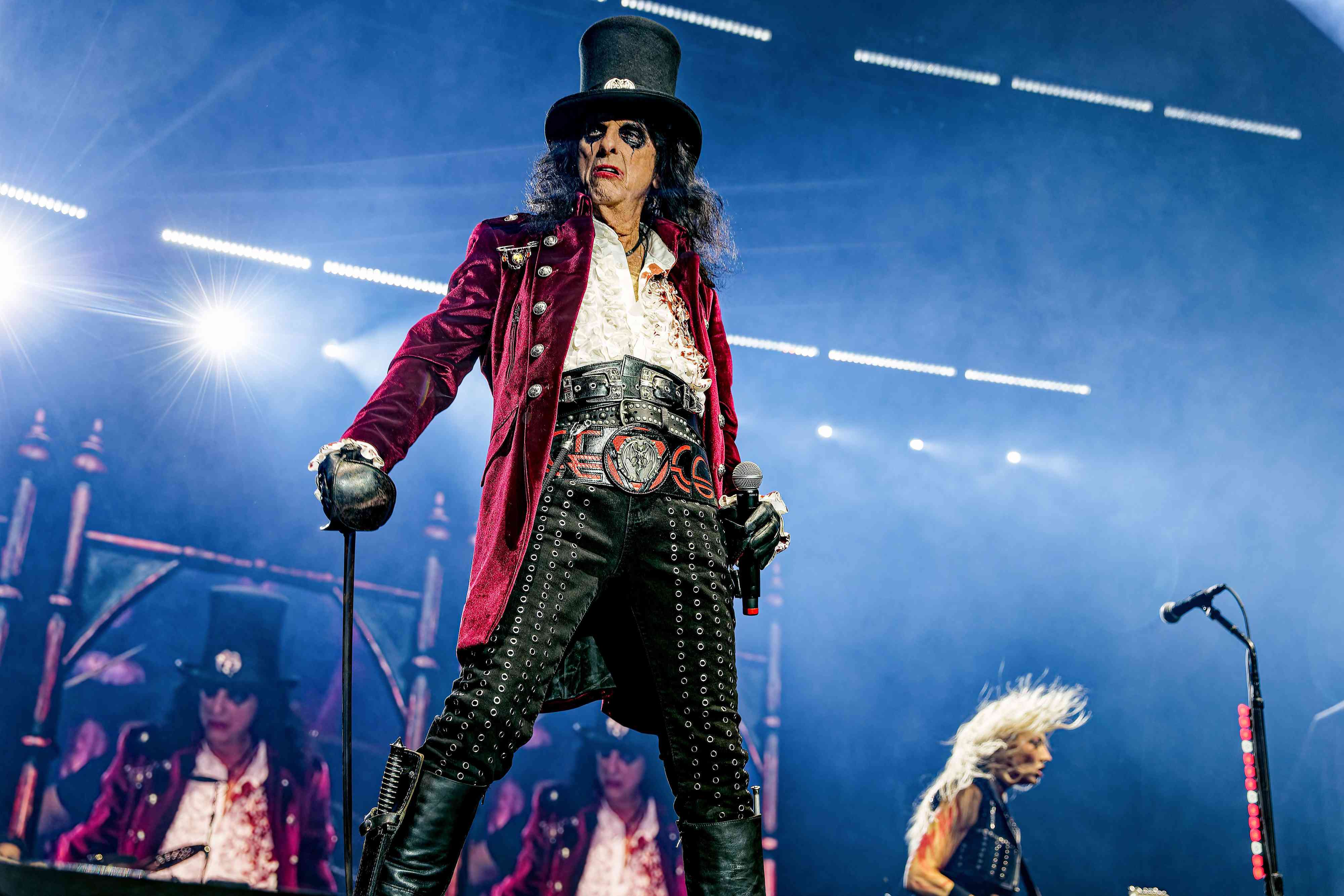 alice cooper manchester 10 17 24