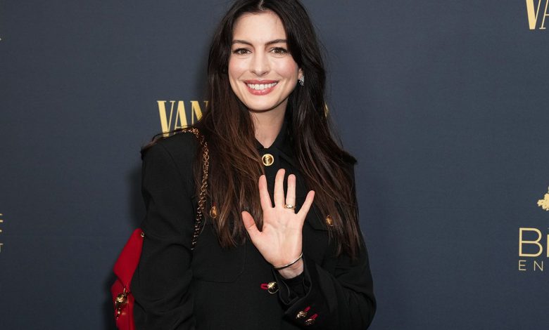 Anne Hathaway Waves on The Apprentice Red Carpet in New York City, Plus Suni Lee, Demi Lovato and More