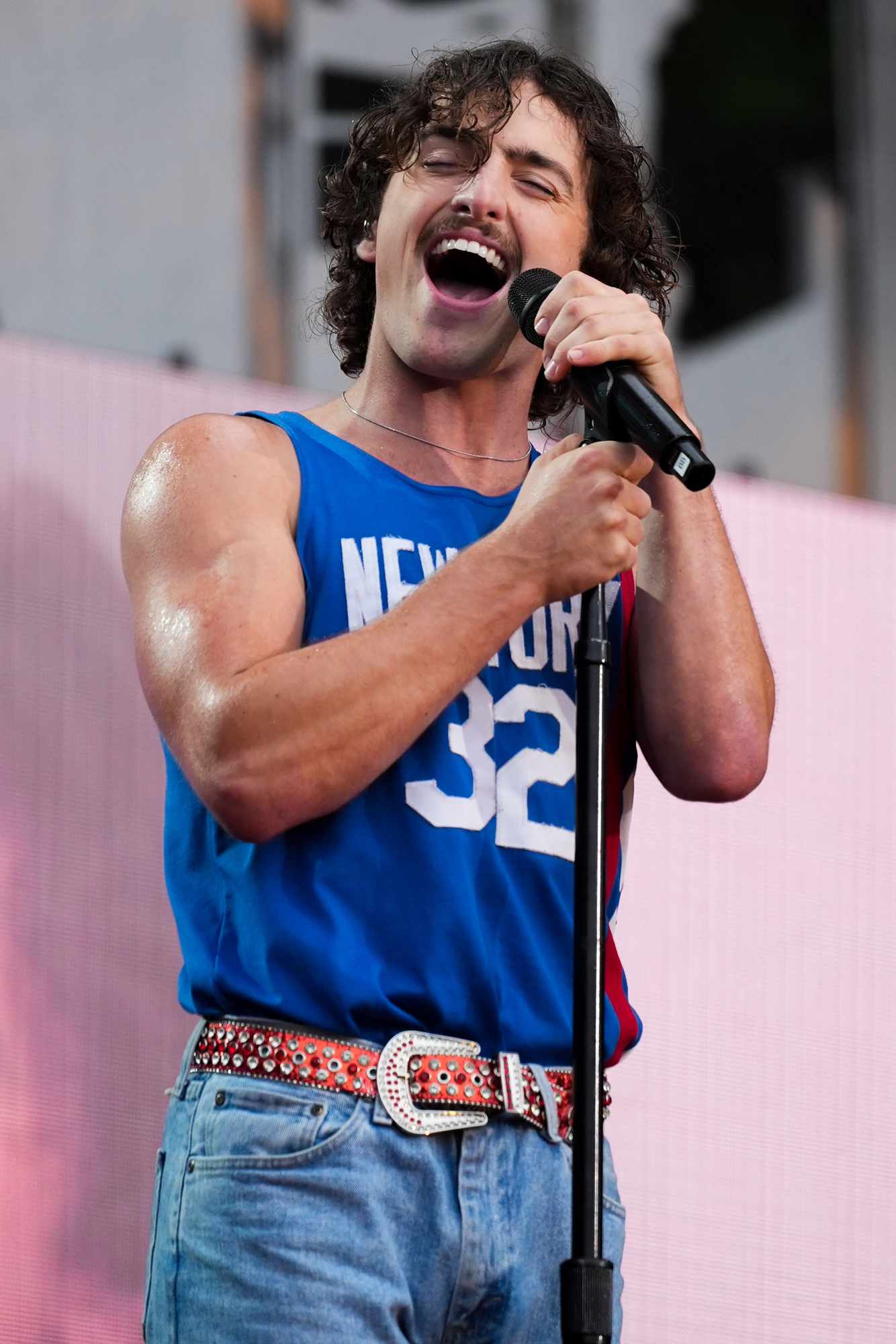 Benson Boone performs onstage at the 2024 Global Citizen Festival: New York held at Central Park on September 28, 2024 in New York City.