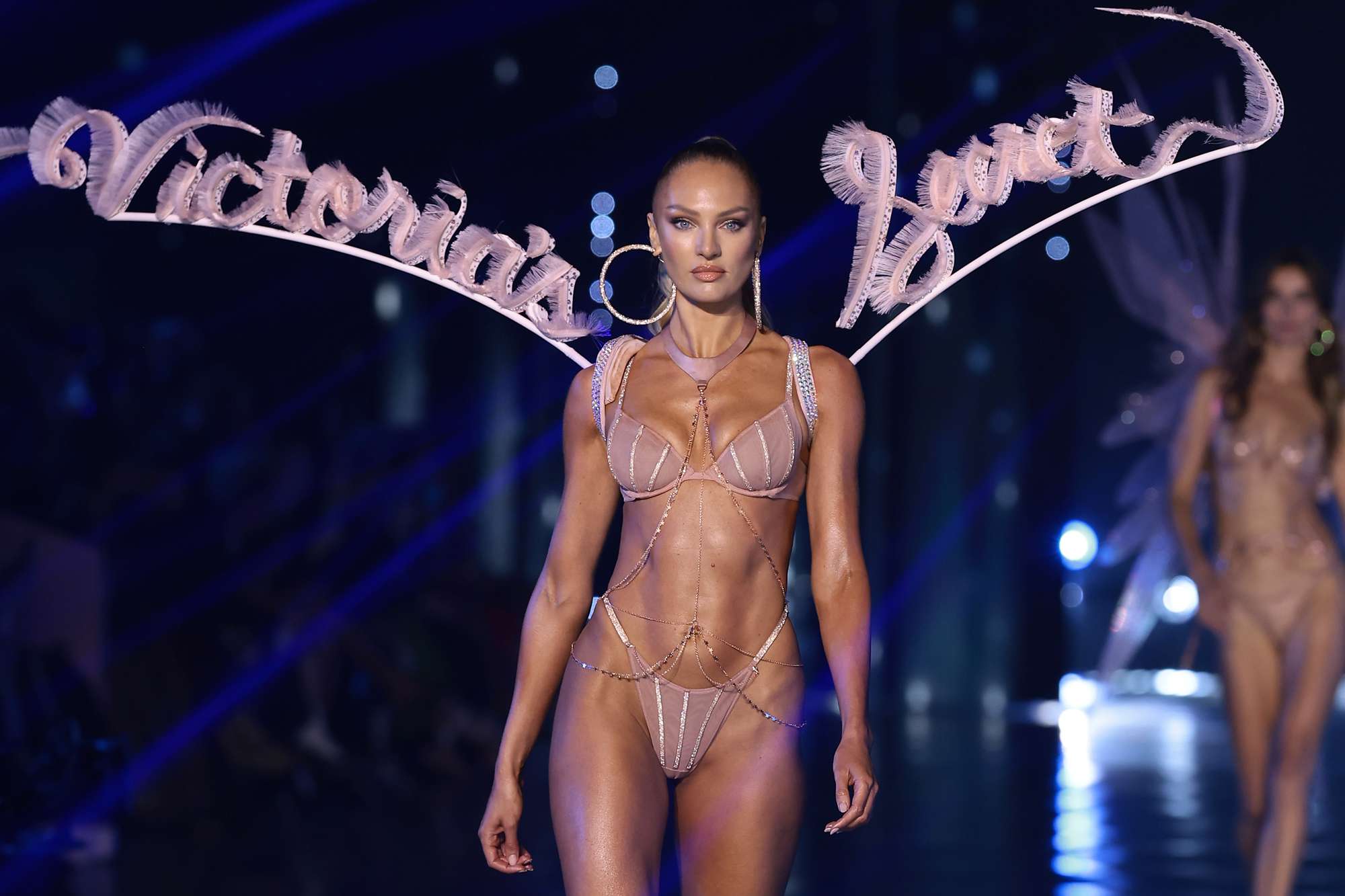 Candice Swanepoel walks the runway for the Victoria's Secret Fashion Show 2024 on October 15, 2024 in New York City.