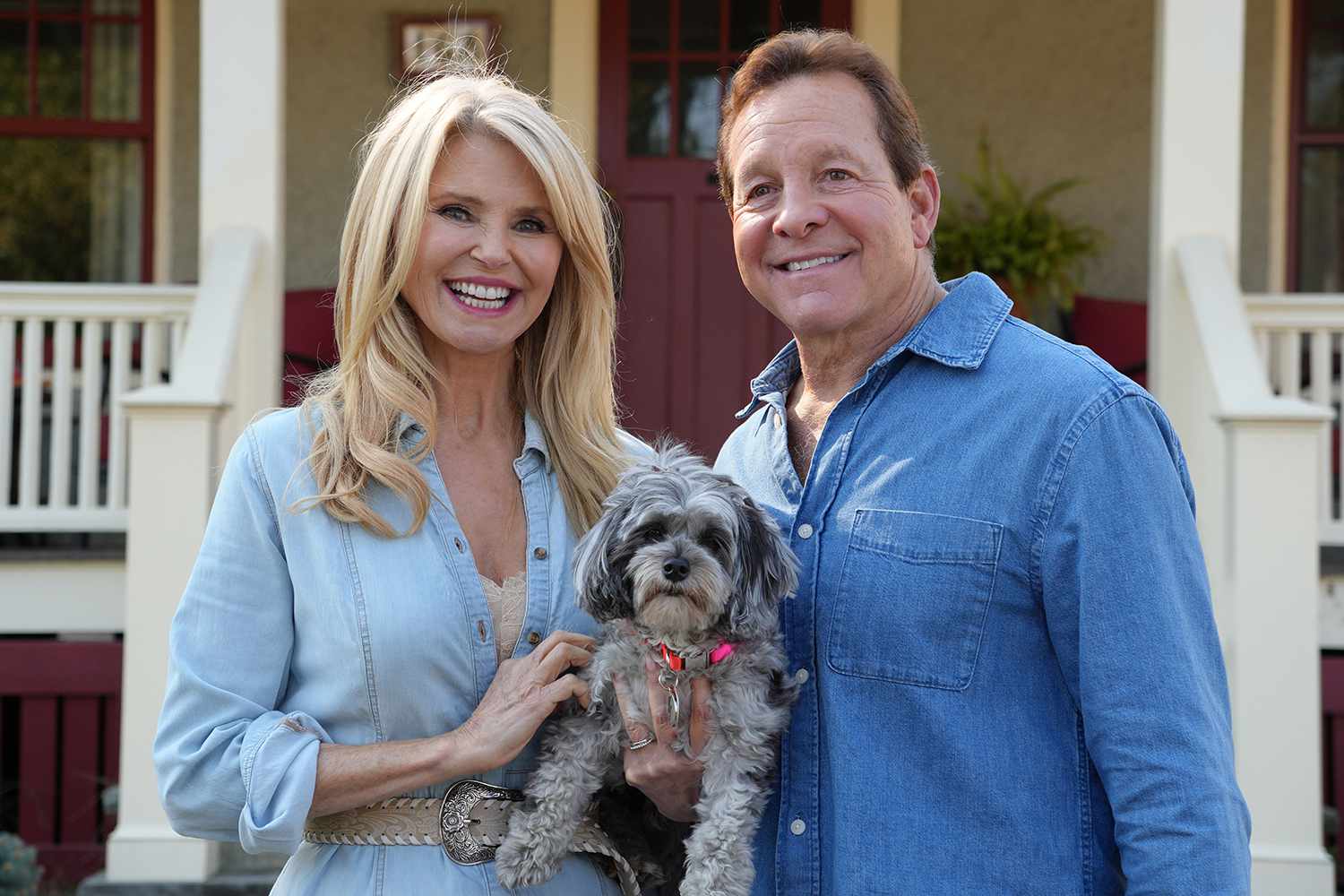 Christie Brinkley Steve Guttenberg and Noodle on the set of American Summer