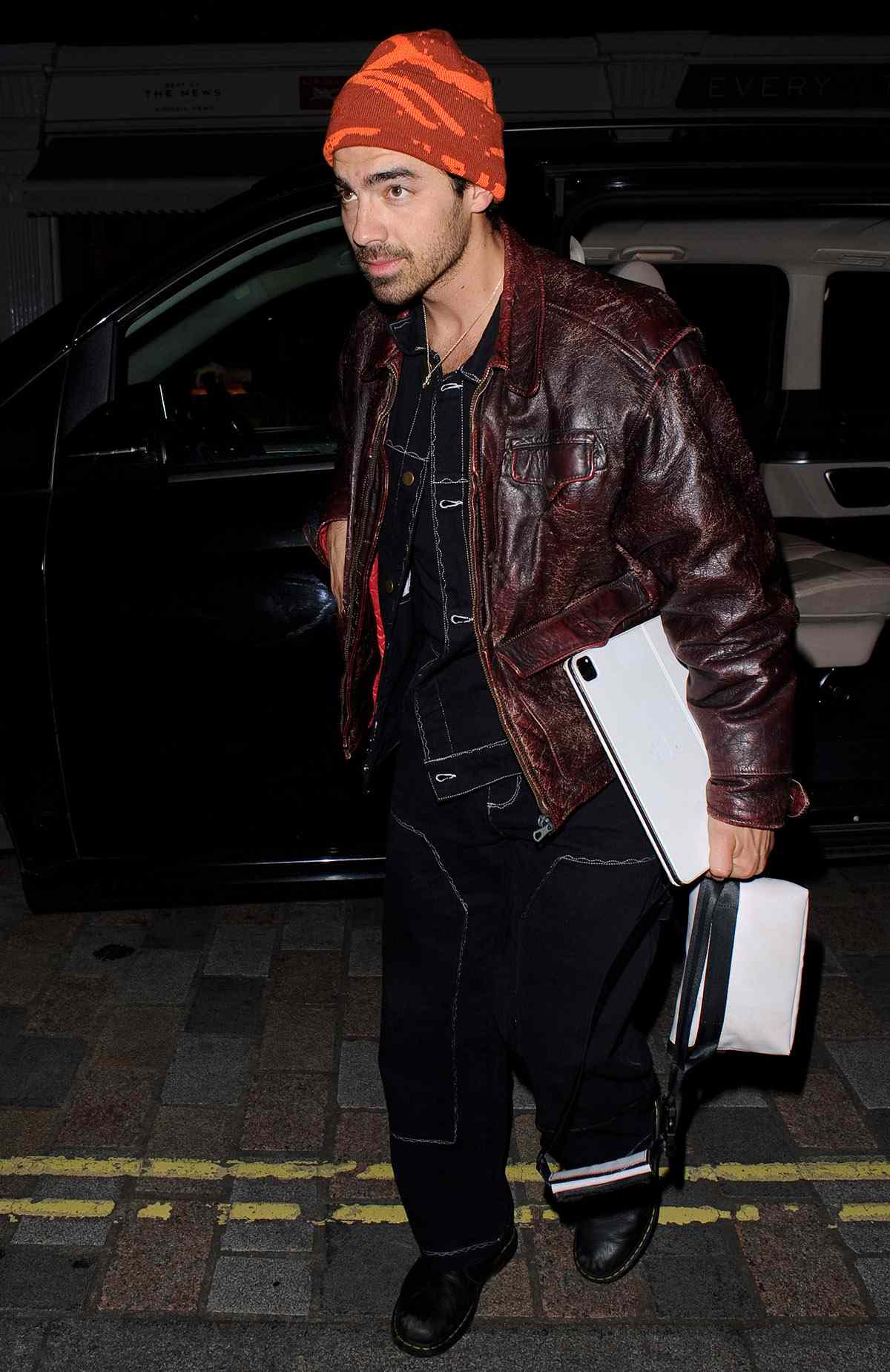 joe jonas london 10 17 24