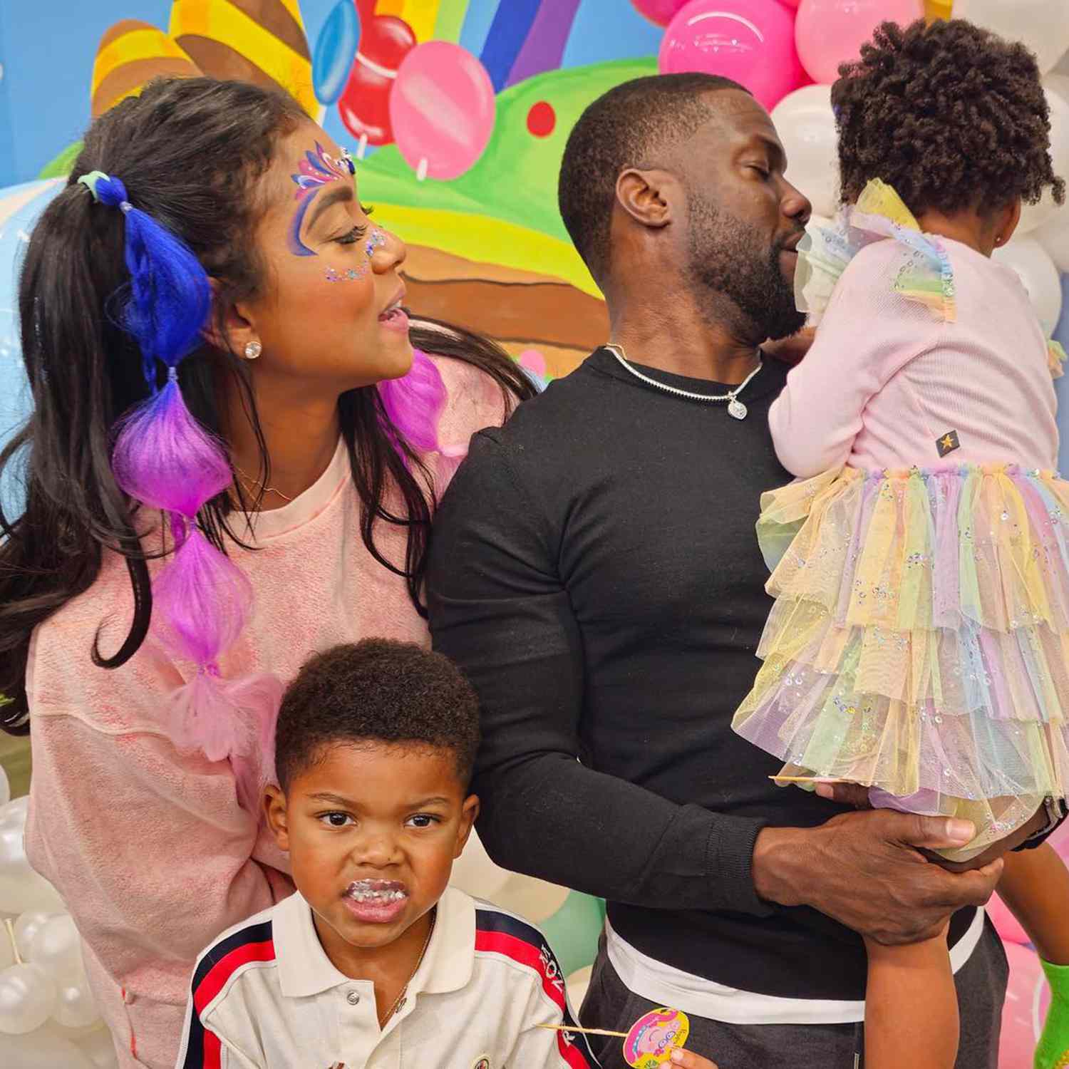 Kevin Hart with Eniko and kids