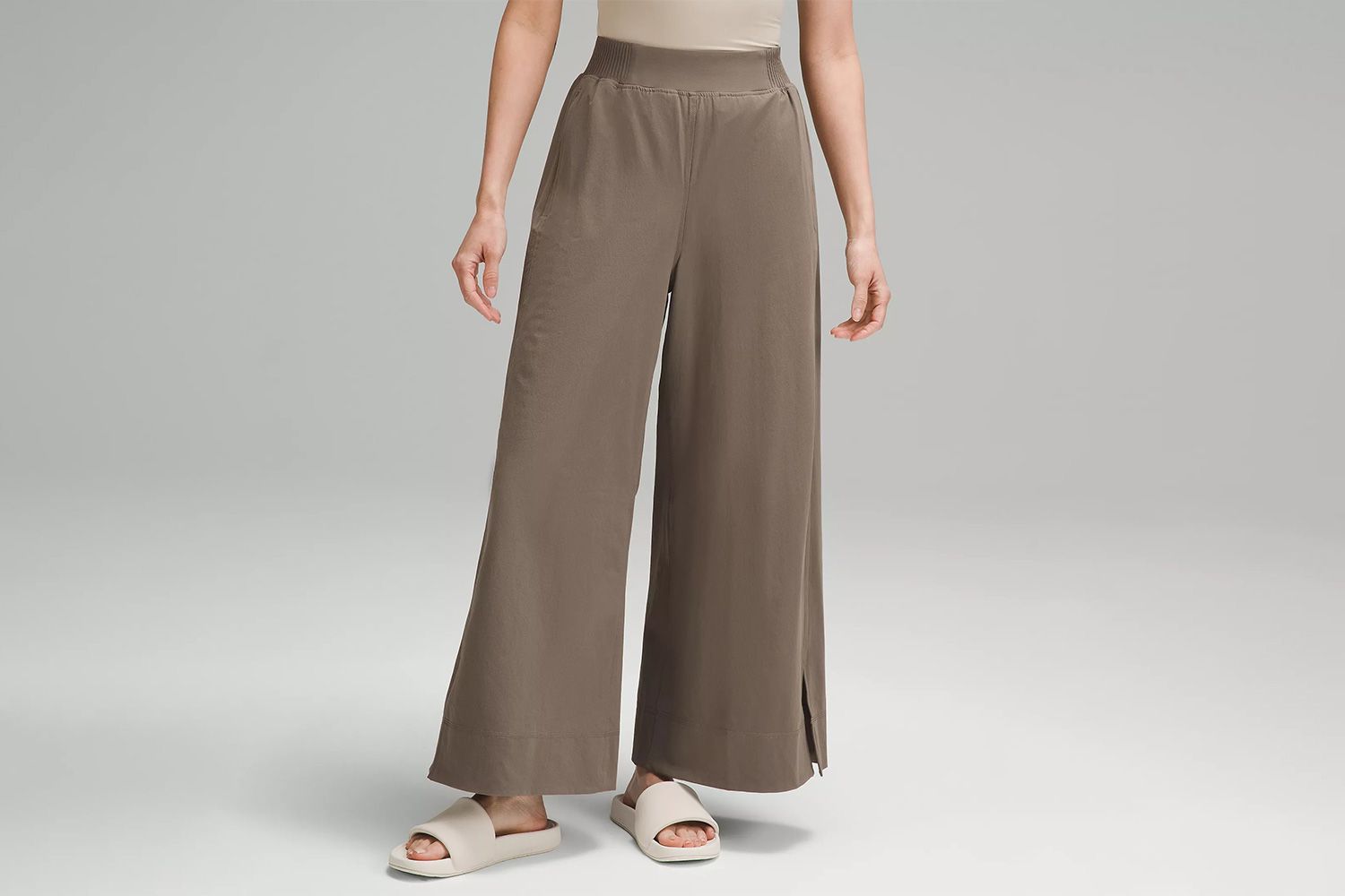 lululemon Stretch Woven High-Rise Wide-Leg Cropped Pant