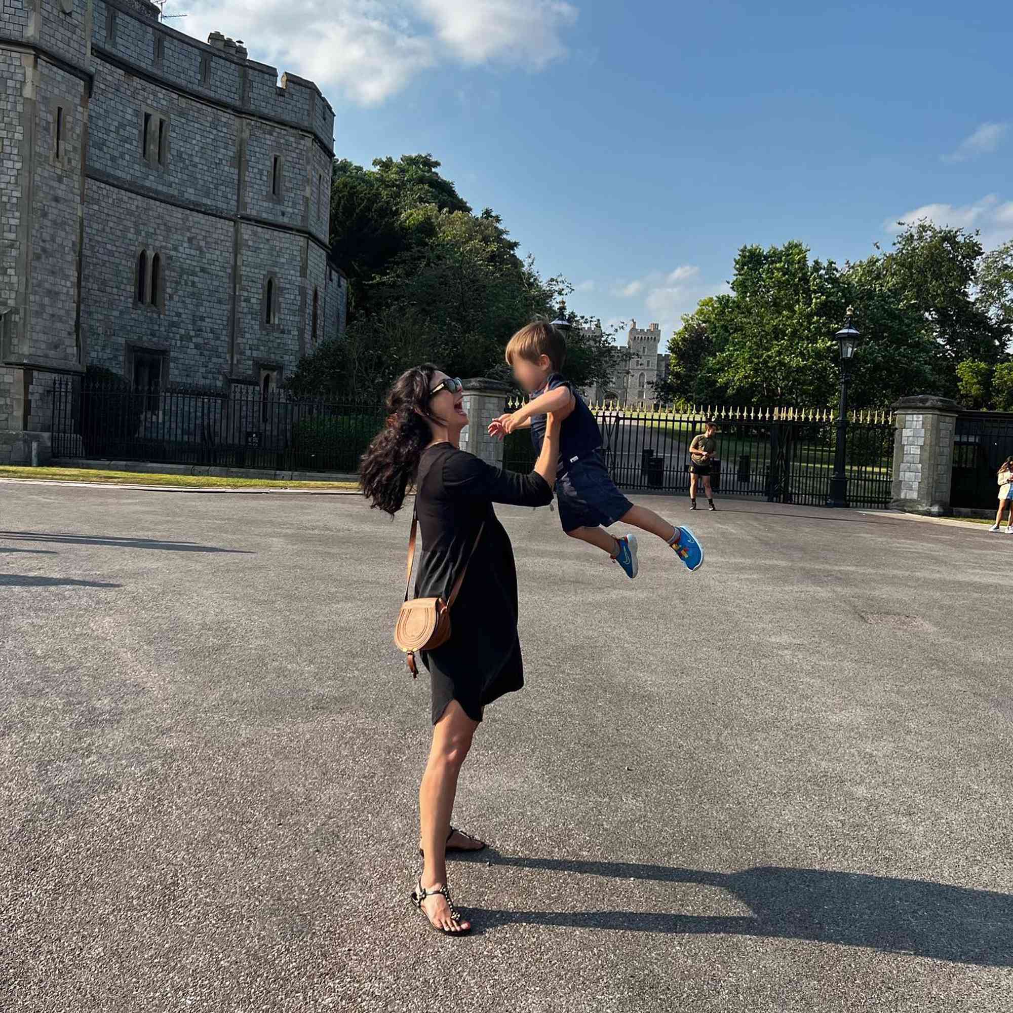 Morena Baccarin and her son Arthur. 