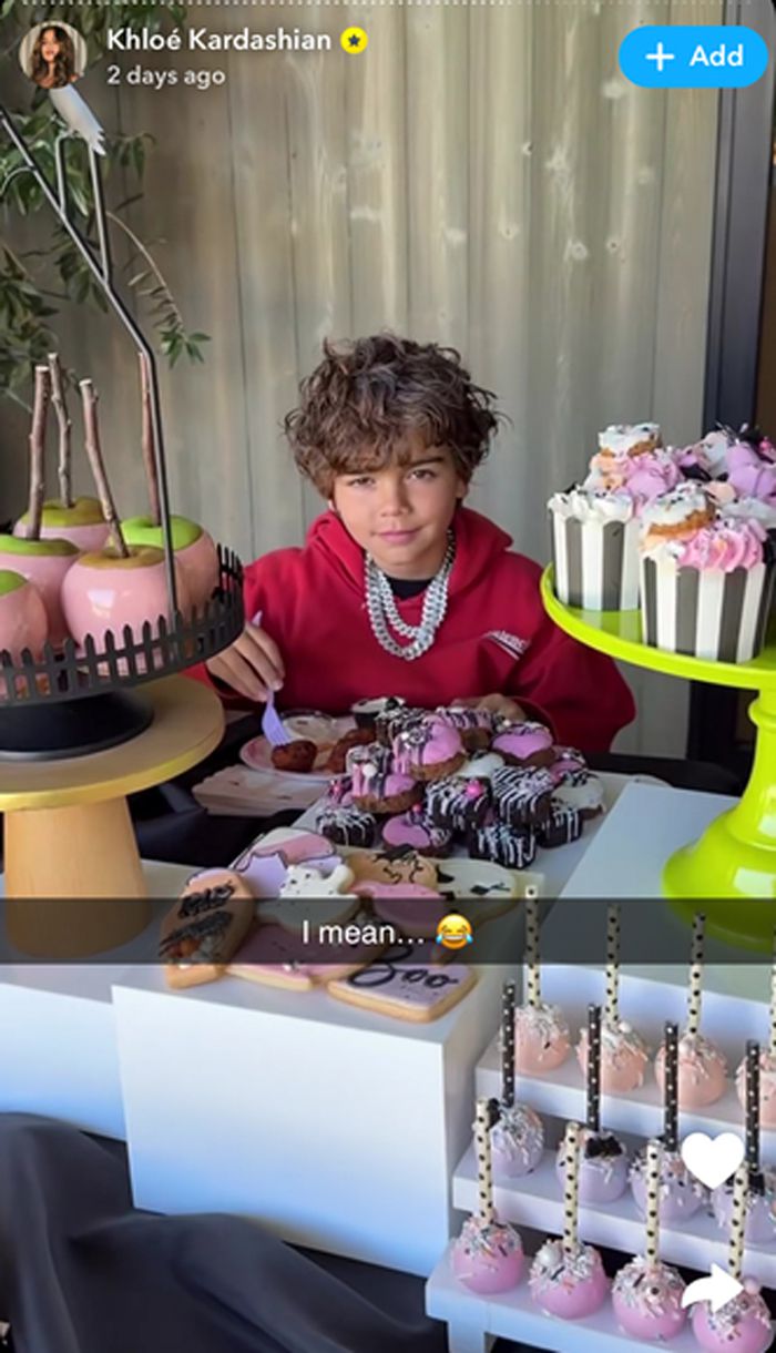 Khloe Kardashian snapchat showing Reign Disick with curly hair