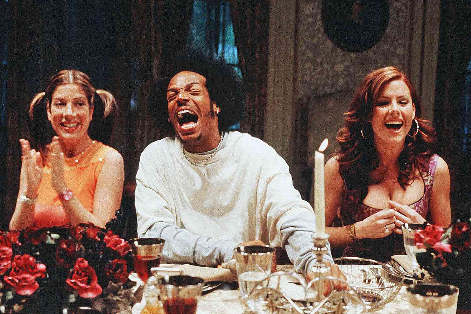 Tori Spelling, Marlon Wayans, and Kathleen Robertson in Scary Movie 2 - 2001