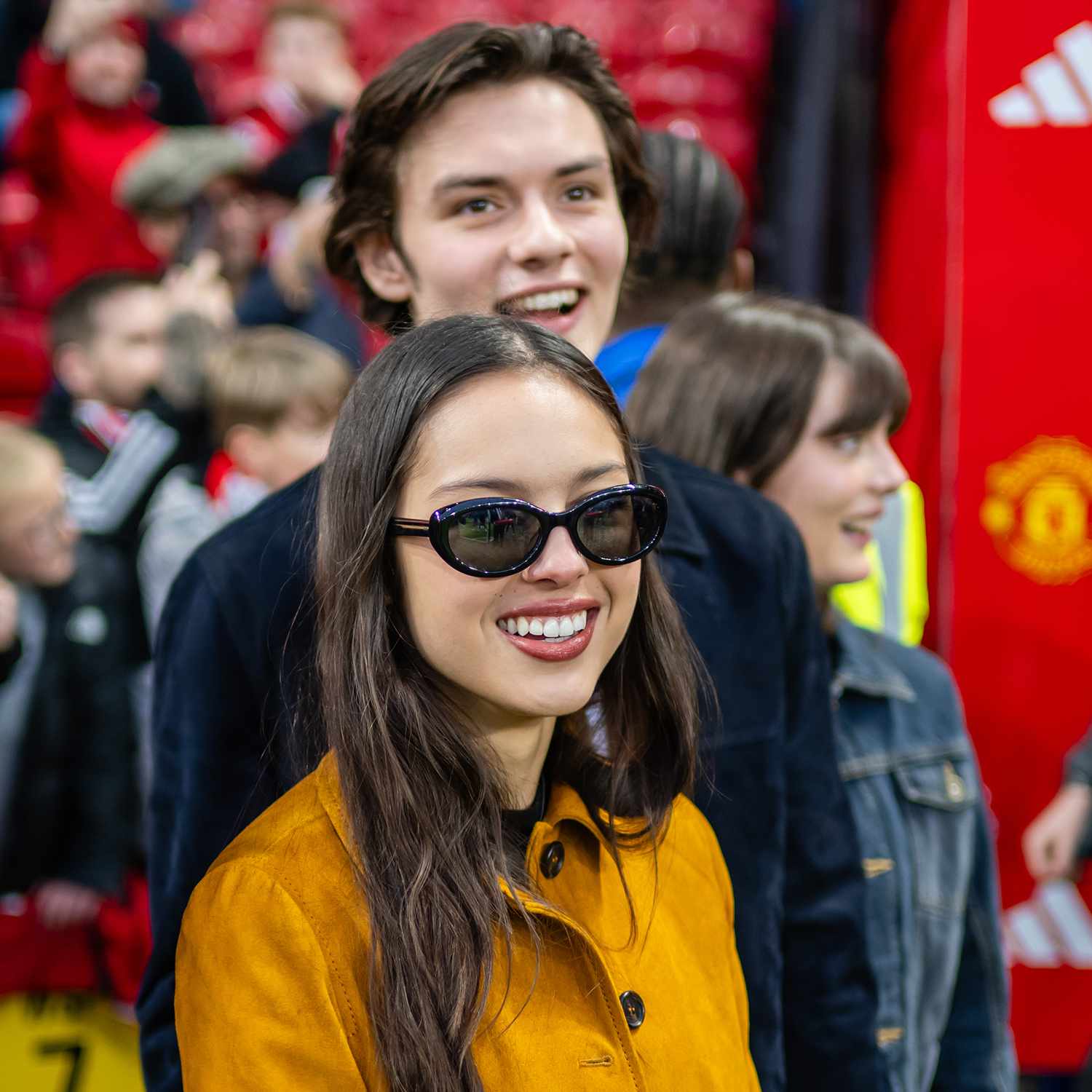 Olivia Rodrigo Louis Partridge manchester soccer 11 03 24