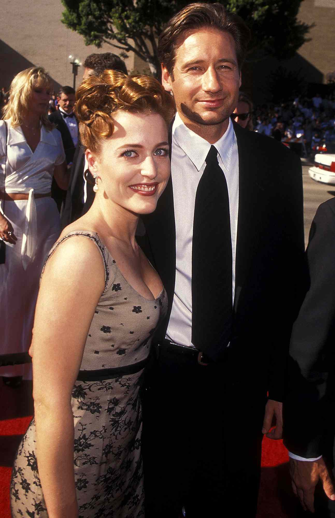 Gillian Anderson and actor David Duchovny attend the 48th Annual Primetime Emmy Awards on September 8, 1996 