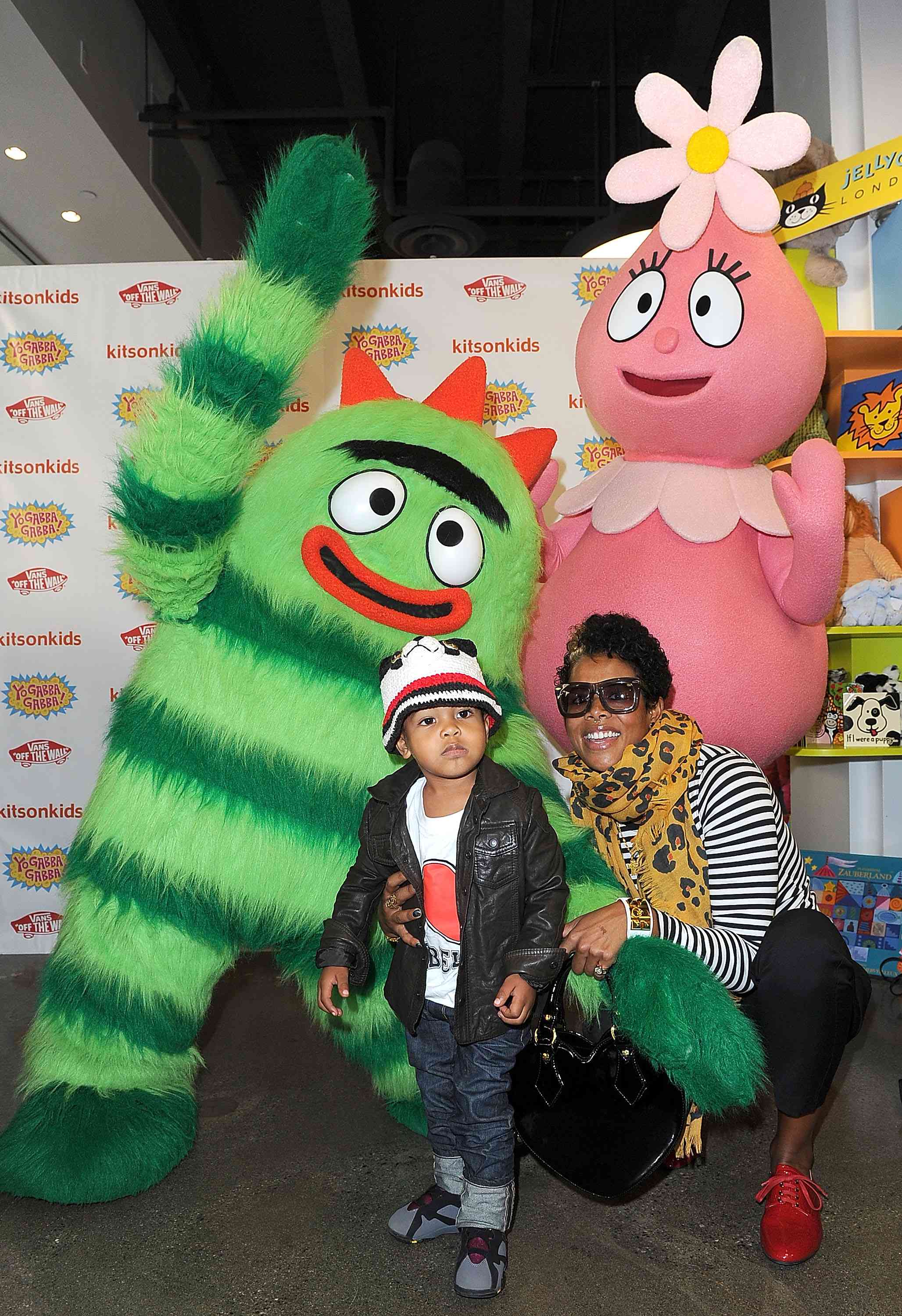  Singer Kelis and her son attend the Vans x Yo Gabba Gabba! shoe launch held at Kitson Kids on October 20, 2011 in Los Angeles, California. 