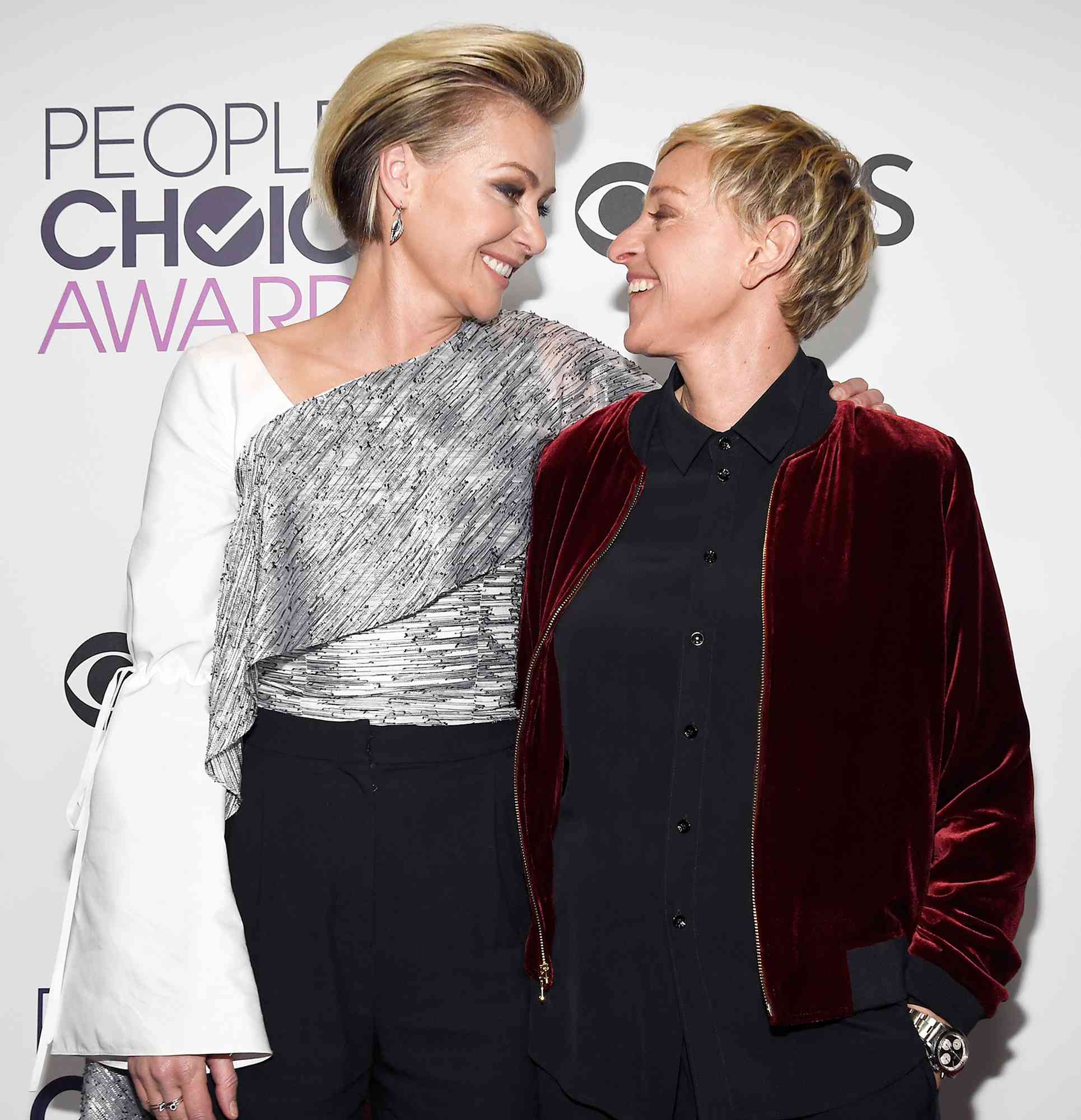 Ellen Degeneres, winner of multiple awards (R) and actress Portia De Rossi pose in the press room during the People's Choice Awards 2017 at Microsoft Theater on January 18, 2017 in Los Angeles, California