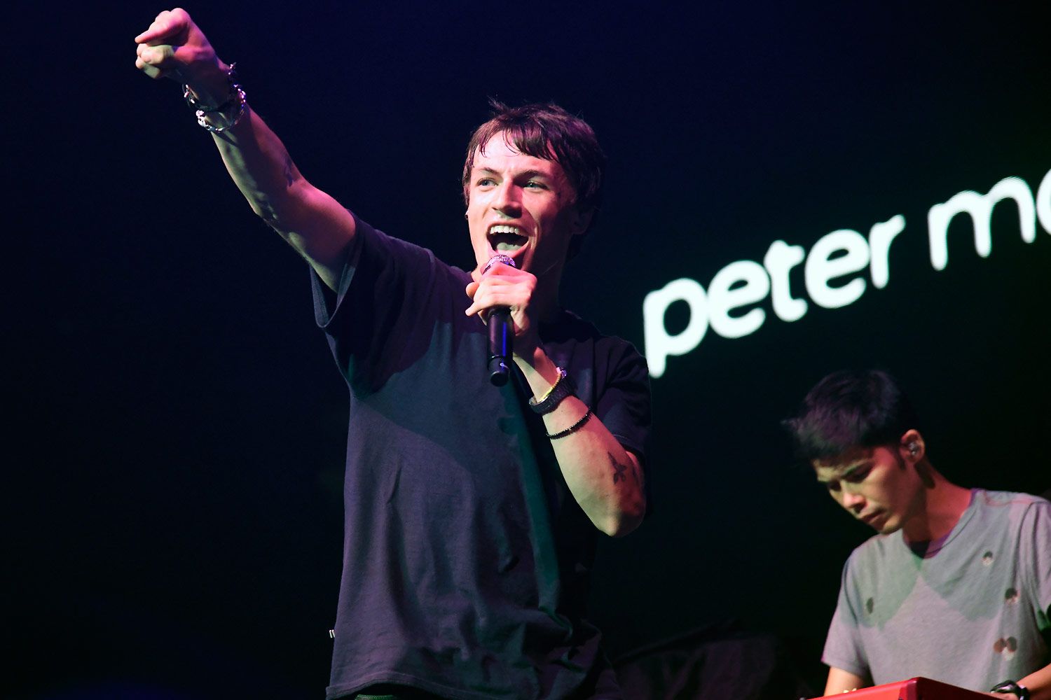 Peter McPoland (L) performs at Chase Center on September 18, 2022