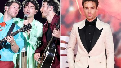 (L-R) Nick Jonas, Joe Jonas, an Kevin Jonas perform onstage during Jonas Brothers