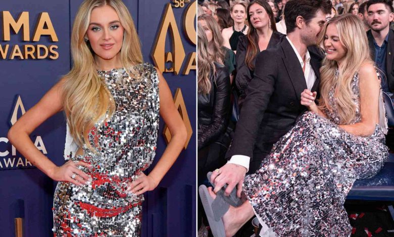 Kelsea Ballerini Puts Function Over Fashion and Changes Into Cozy Slides During the 2024 CMA Awards