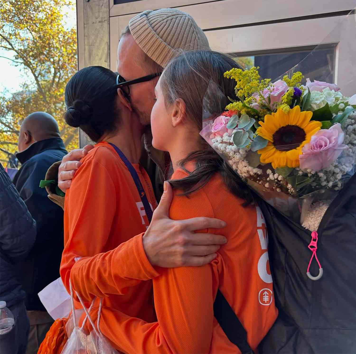 Paul Bettany Kisses 'Extroardinary' Wife Jennifer Connelly After She Ran NYC Marathon